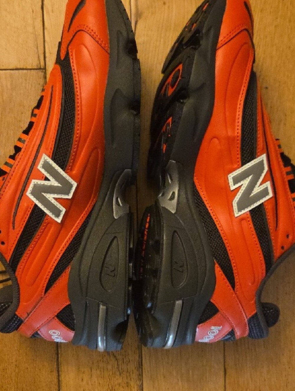 Red NEW BALANCE 1000 MSR ...RARE!! - Picture 6 of 11